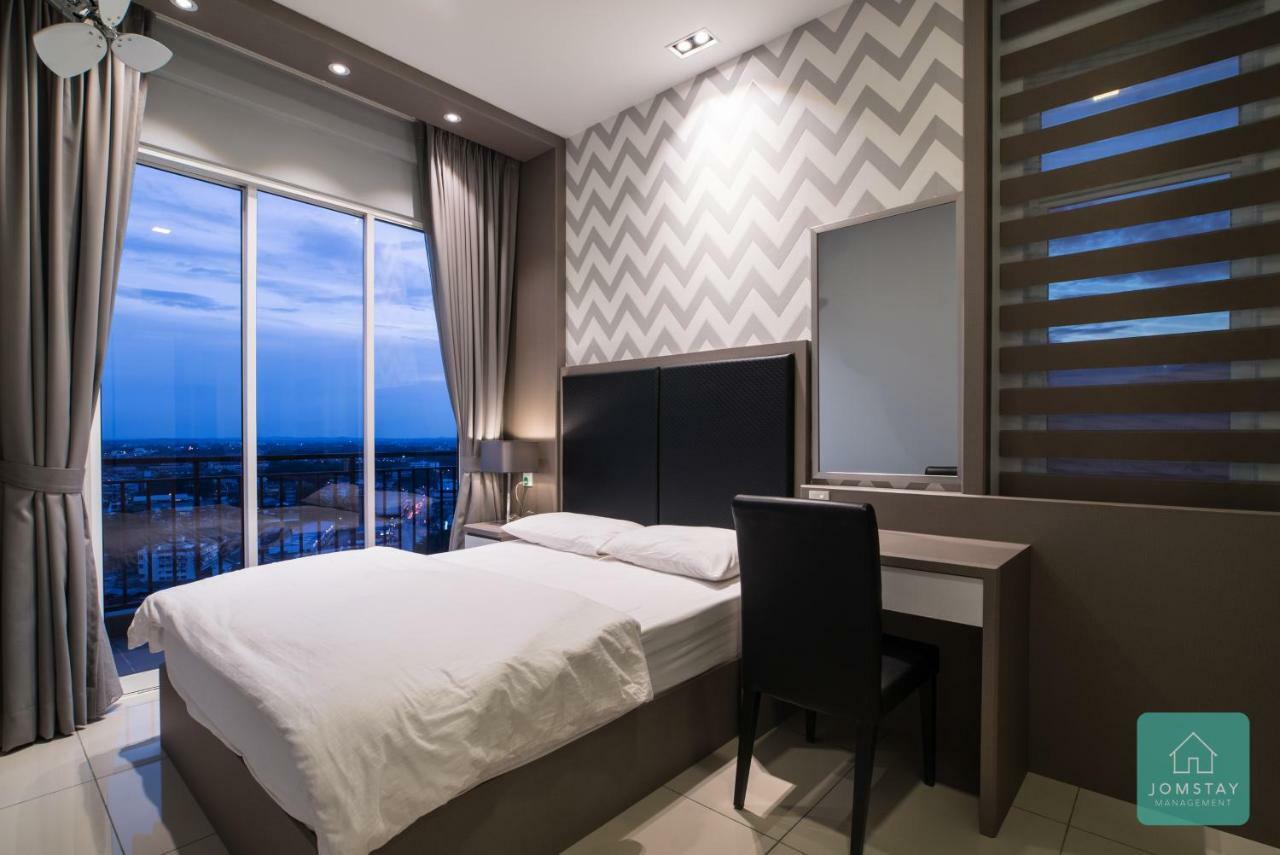 Jomstay Majestic Premier Suites Ipoh Town Esterno foto